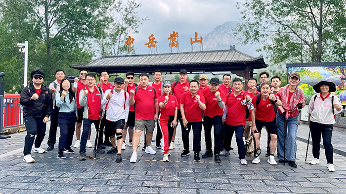 鵬鴻高管團(tuán)隊(duì)